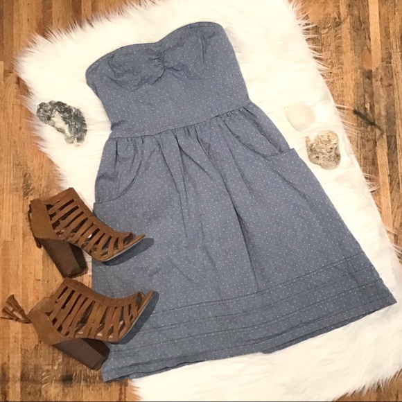 Mossimo Supply Co. Dresses & Skirts - LAST CHANCE❗️ Strapless chambray dot dress pockets